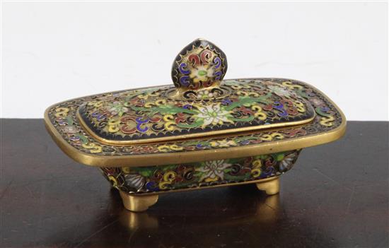 A Chinese cloisonne enamel and gilt copper dish and cover, early 20th century, 10.7cm long